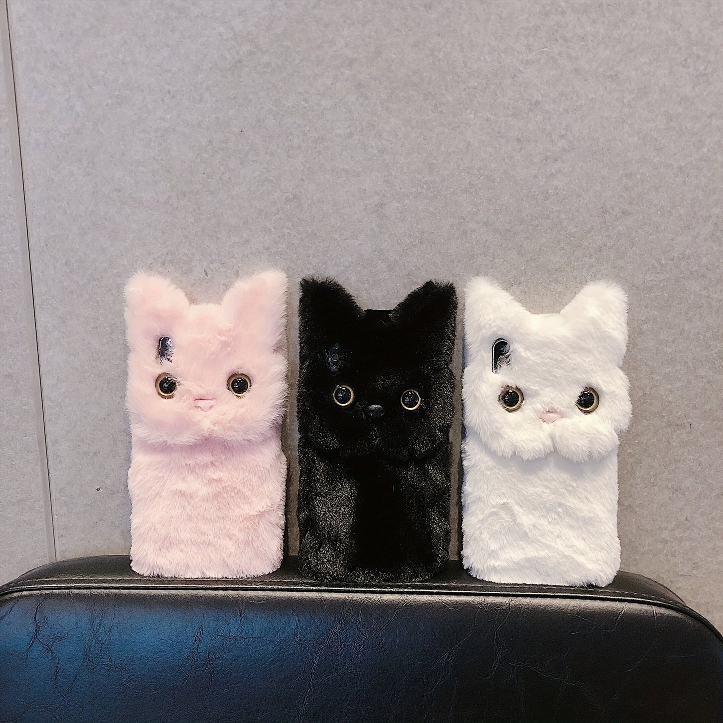 Winter Fashion Warm Cute Cat Plush Women's Phone Case Suitable For IPhone 15 Pro Max Phone Case