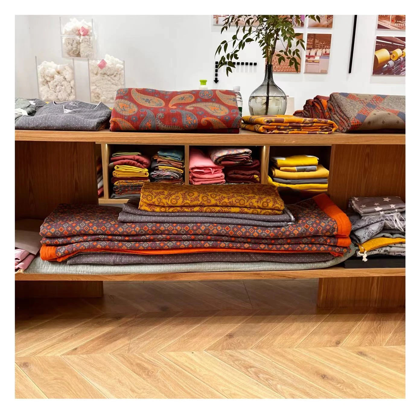 100% Cotton Jacquard AB Face Yarn-Dyed Fabric for Home Textiles Dress Garment Bag Wedding Bedding Toy-for Boys and Girls