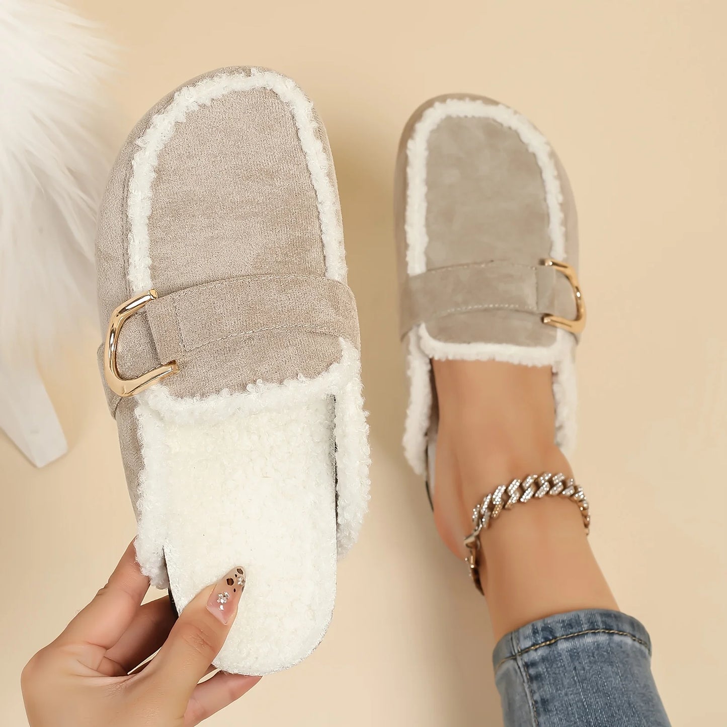 New Autumn and Winter Women's Home slippers Warm Plus Velvet Thick-soled slippers Bohemian Style Comfortable Women's Shoes