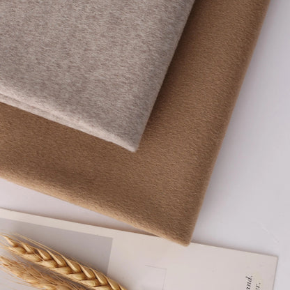 Wholesale Plain Dyed Women's Coat Use 148cm Width 620gsm Wool Fabrics for Winter