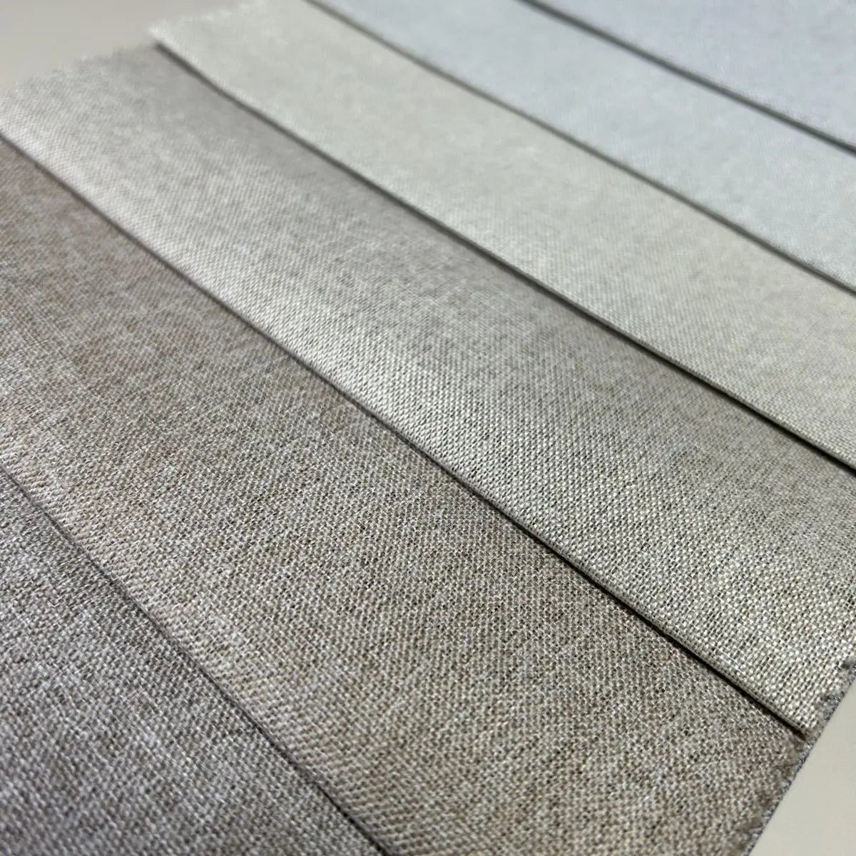 Low Price 100% Blackout Curtain Fabric Composite Linen Look Black Out Fabric for Curtains and Drapes