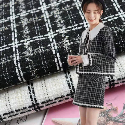 Wholesale 100% Polyester Woolen Fabric Fiber Plaid Check Woven Woolen Yarn Dyed Tweed Fabric for Coat Clothing Dress Vest Skirt