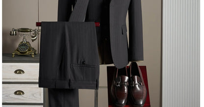 High-quality, fashionable and stylish British-style banquet striped suit set, men's three-piece business casual suit