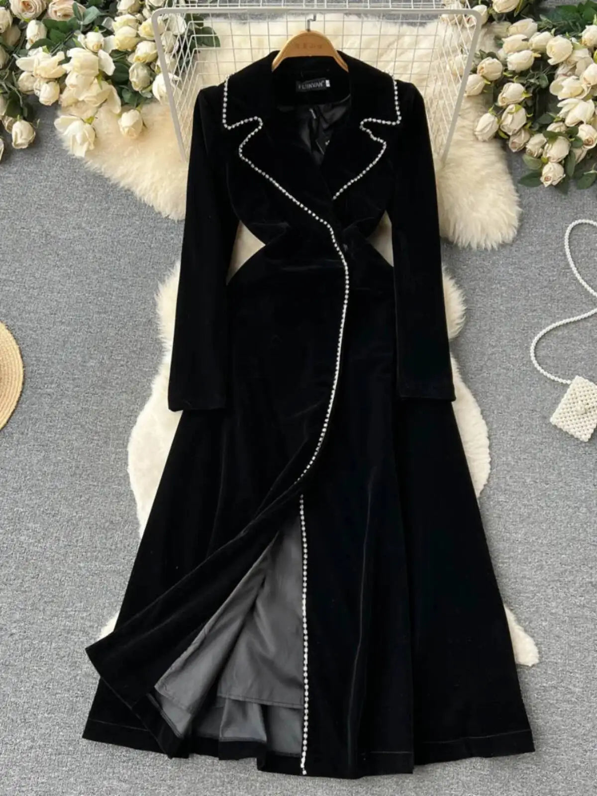 Autumn Winter Thicken Black Velvet Trenches Coats Women Long Windbreakers Overcoats