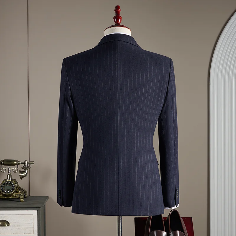 High-quality, fashionable and stylish British-style banquet striped suit set, men's three-piece business casual suit