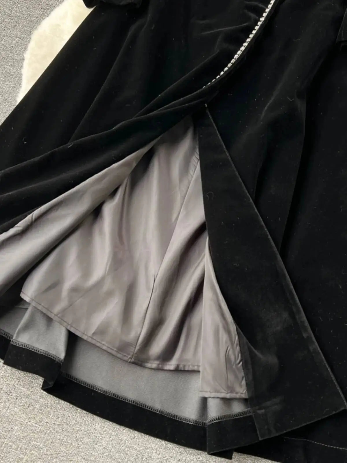 Autumn Winter Thicken Black Velvet Trenches Coats Women Long Windbreakers Overcoats