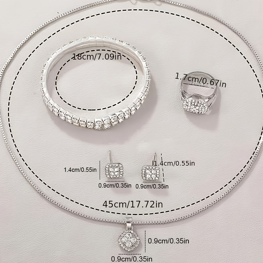 1 Piece Of Ladies' Quartz Watch And 6 Pieces Of Jewelry