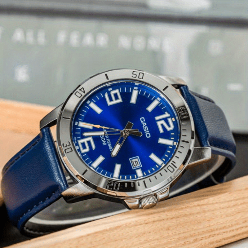 CASIO Authentic Quartz Watch - Original Design with Calendar, 50M Water Resistant, Analog Dial - Stylish Genuine Leather Strap for Men and Women